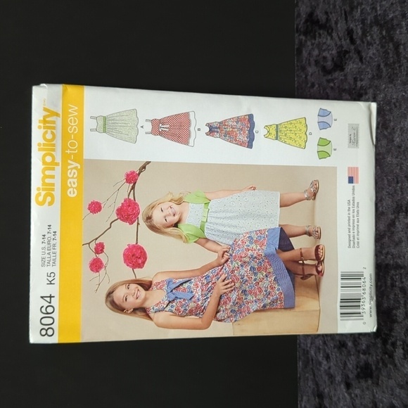 🐢Simplicity 8064 Uncut Girl's Dress Sewing Patterns Size K5 (7-14) - Picture 1 of 3